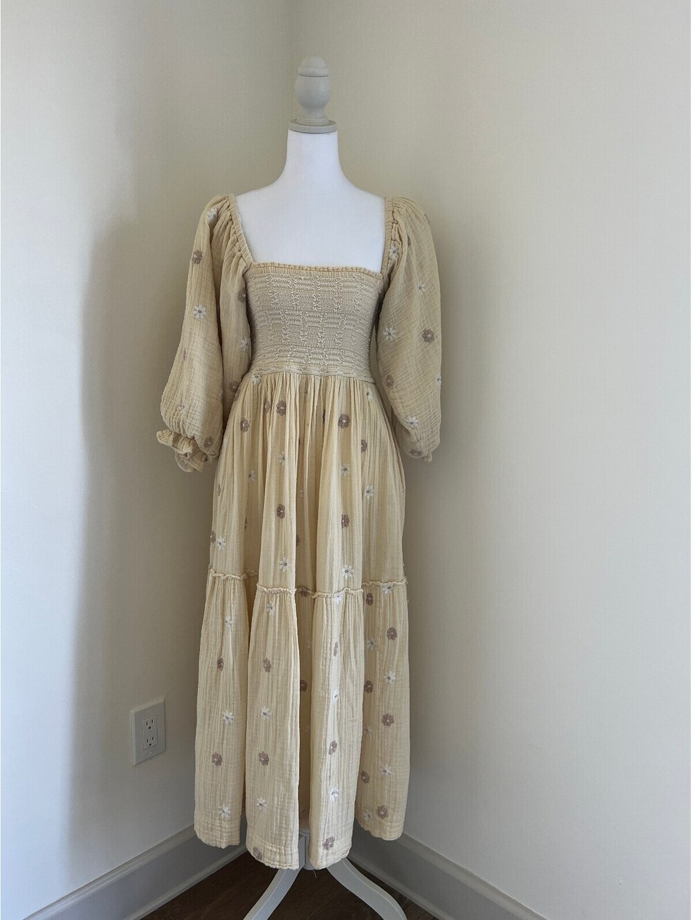 Free People - Smocked Yellow Bodice Floral Maxi Dress with Puff Sleeves, Size XS - Picture 3 of 9